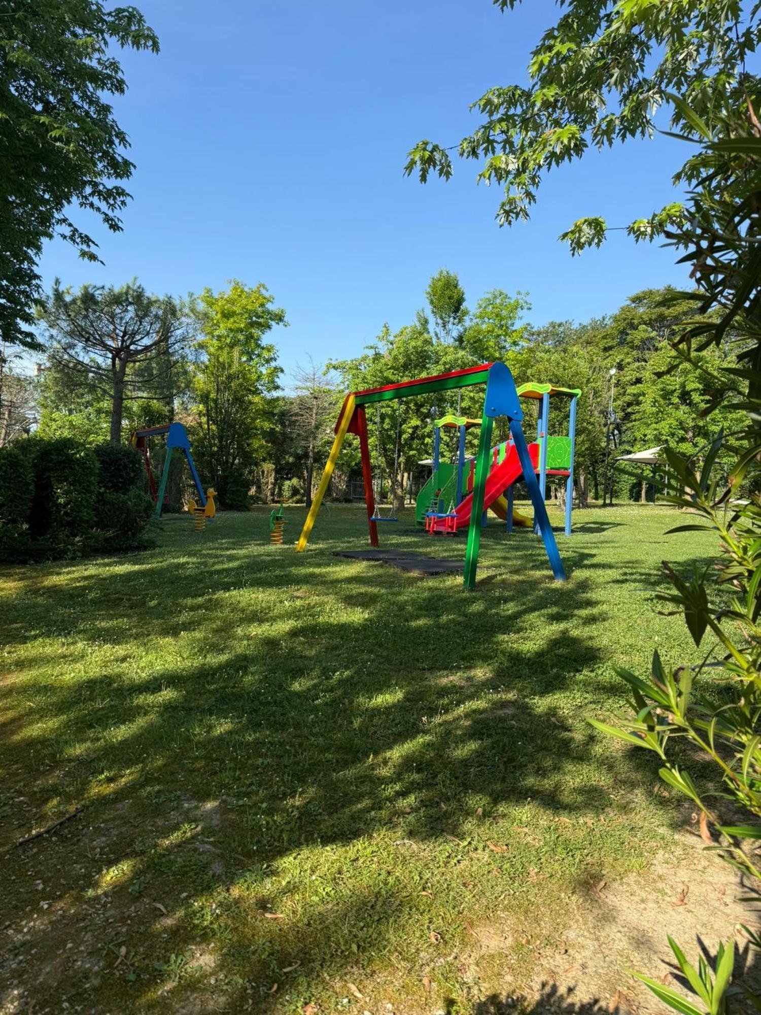 Apartmán Borgo Del Torchio - Gardagate Manerba del Garda Exteriér fotografie